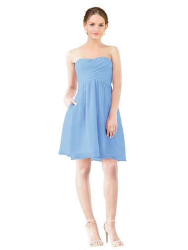 Cheap Short Knee Length Chiffon Bridesmaid Dress with Twisted Strapless Sweetheart Neckline Canada