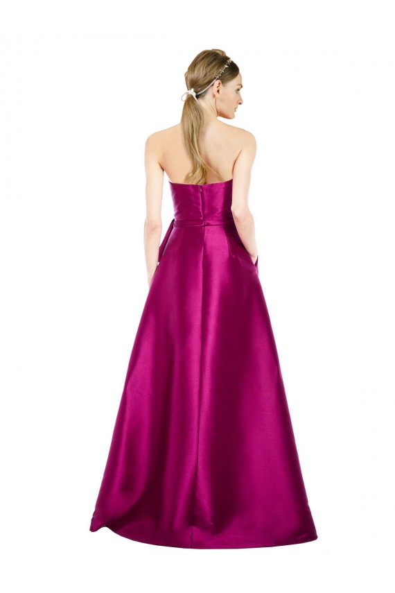 Cheap Sleeveless V-Neck Long Satin Bridesmaid Dress with Bow Waist Canada