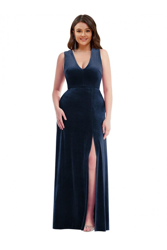 Cheap Deep V-Neck Sleeveless Velvet Maxi Bridesmaid Dress with Pockets Canada
